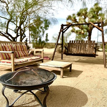 Popular Homestead! Location, Stargaze, Views! Джошуа Три Екстериор снимка